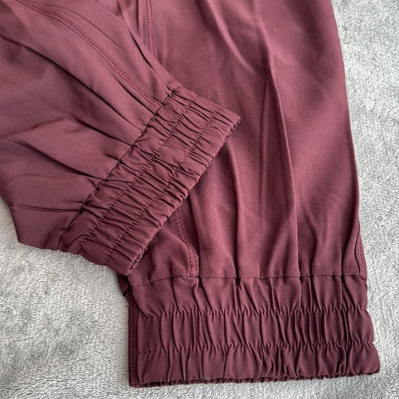 NWT Halara High Waisted Elastic Waistband Hiking Joggers - Picture 5 of 15